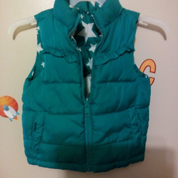 Girls Old Navy reversible vest - Picture 3 of 5